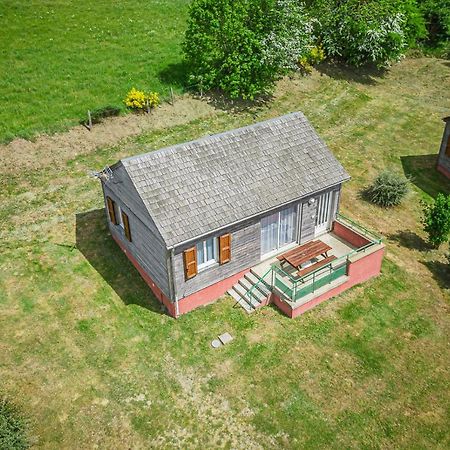 Les Chalets De La Vallee Du Bes Albaret-le-Comtal Luaran gambar