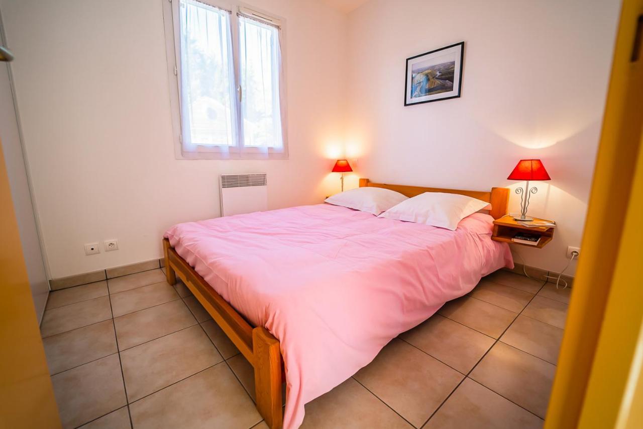 Les Chalets De La Vallee Du Bes Albaret-le-Comtal Luaran gambar